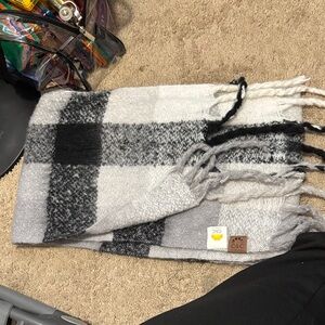 C&C California Black & Gray Plaid Fringed Scarf